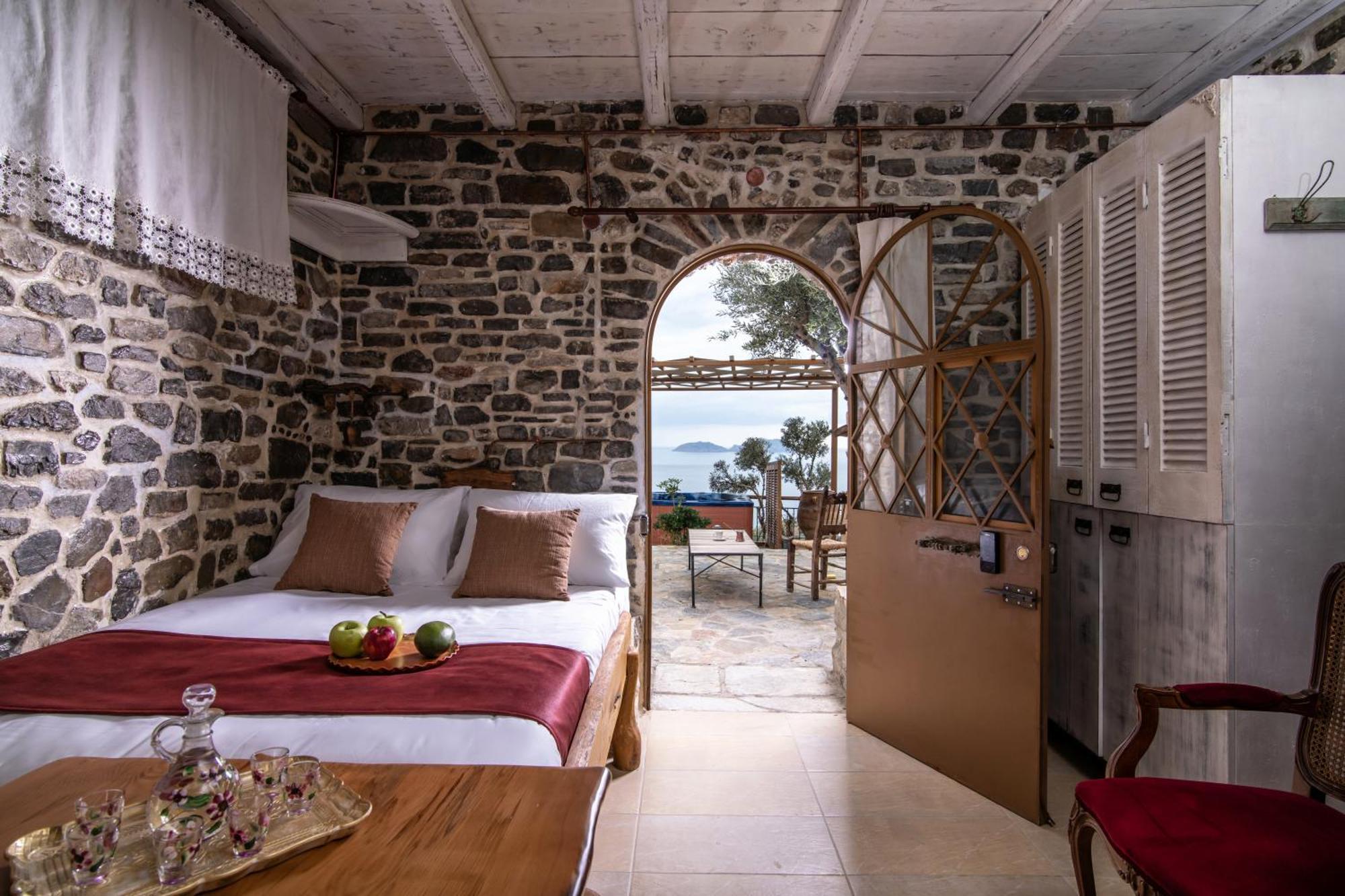 Lotzetta Suites By Estia Agia Galini Exteriér fotografie